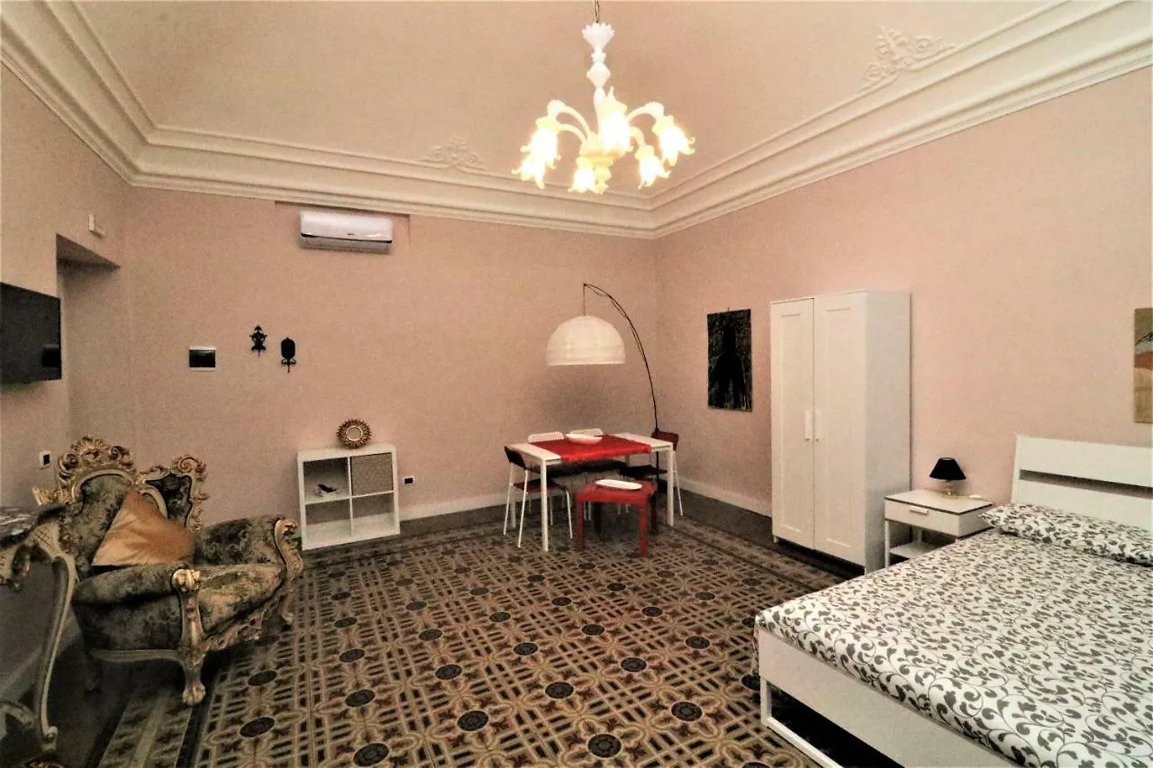 Apartman Manzoni Suite Home Catania-Fontanarossai nemzetközi repülőtér Olaszország
